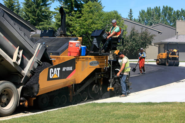 Best Asphalt Driveway Paving in Vian, OK